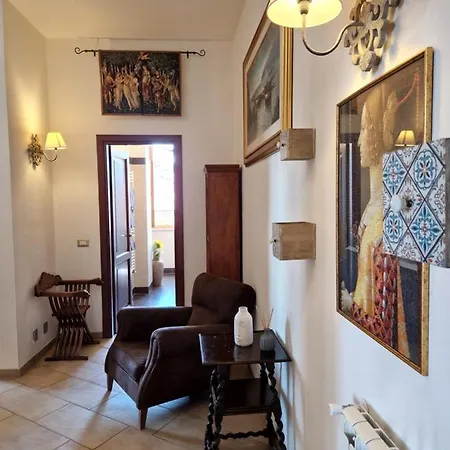 Apartment “attico Garibaldi” Nel Cuore Della Toscana *
